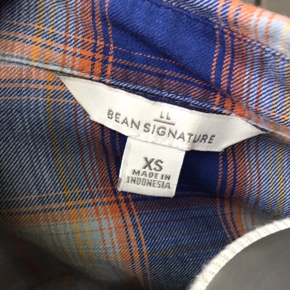 LL Bean Signature Flannel (size XS) - Picture 7 of 7